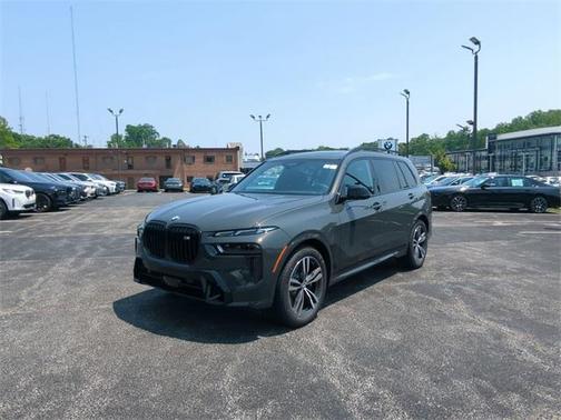 2026 BMW X7 M60i