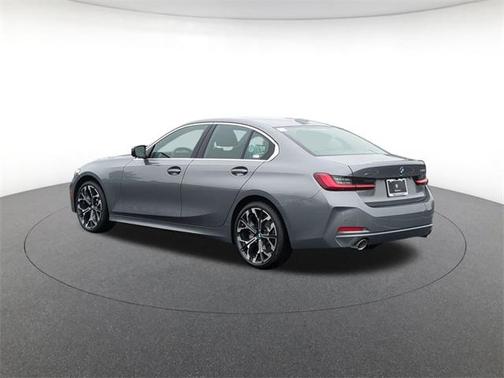 2025 BMW 330 i xDrive