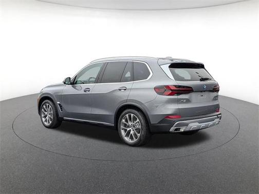 2026 BMW X5 PHEV xDrive50e