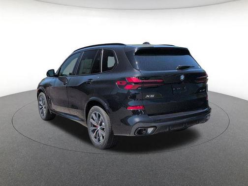 Black Sapphire Metallic 2026 BMW X5 xDrive40i