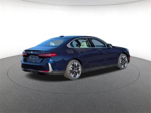 2026 BMW 530 i xDrive