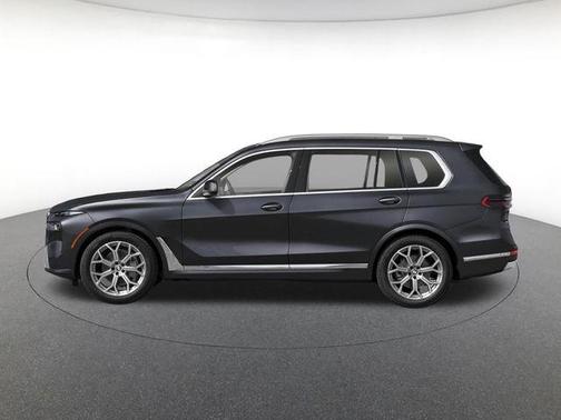 Black Sapphire Metallic 2027 BMW X7 M60i