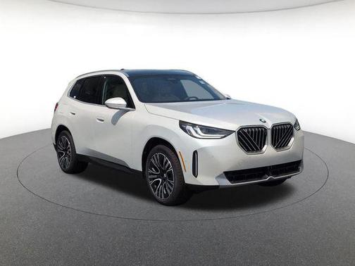 Mineral White Metallic 2026 BMW X3 30 xDrive