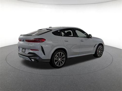 2026 BMW X6 xDrive40i