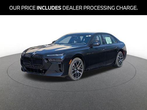 Carbon Black Metallic 2026 BMW i7 xDrive60