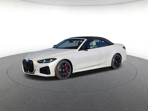 White Metallic 2026 BMW M440 i xDrive