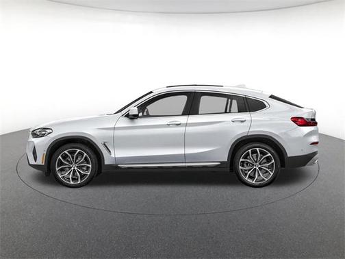 2025 BMW X4 xDrive30i