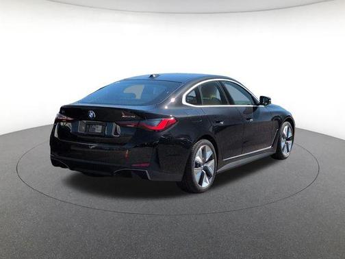 Black Sapphire Metallic 2026 BMW i4 Gran Coupe xDrive40