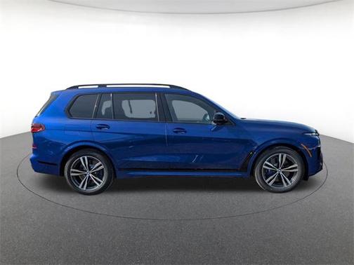 2026 BMW X7 M60i