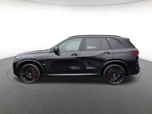 Black Sapphire Metallic 2026 BMW X5 M60i