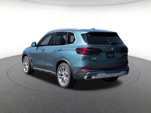 Blue 2026 BMW X5 xDrive40i