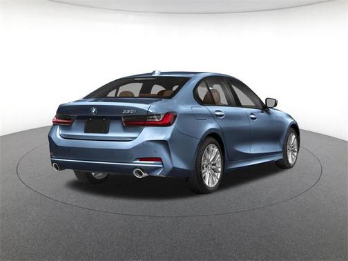 2025 BMW 330 i xDrive