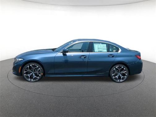 2025 BMW 330 i xDrive