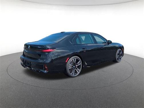 2025 BMW 760 i xDrive