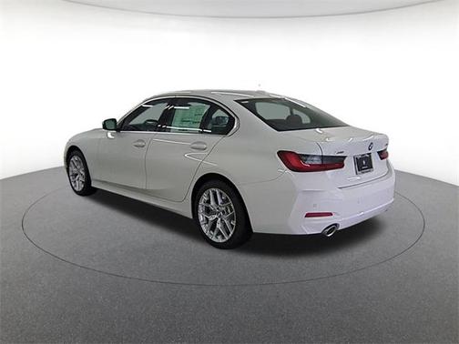 2025 BMW 330 i xDrive