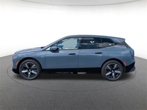 2025 BMW iX xDrive50