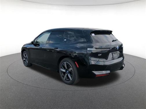 2025 BMW iX xDrive50