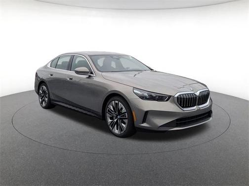 2026 BMW 530 i xDrive