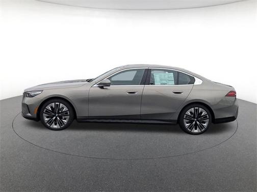 2026 BMW 530 i xDrive