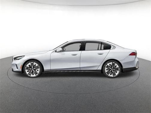 2025 BMW i5 M60