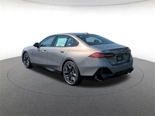 2025 BMW i5 eDrive40