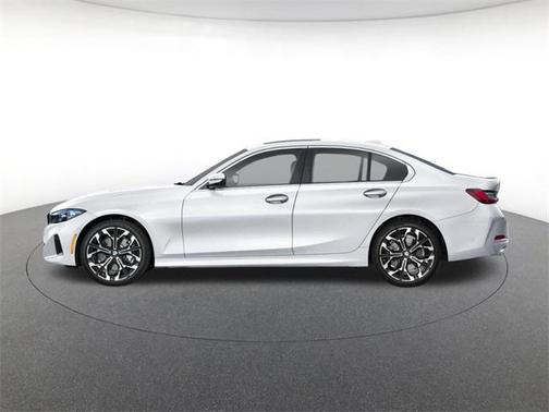 2026 BMW 330 i xDrive