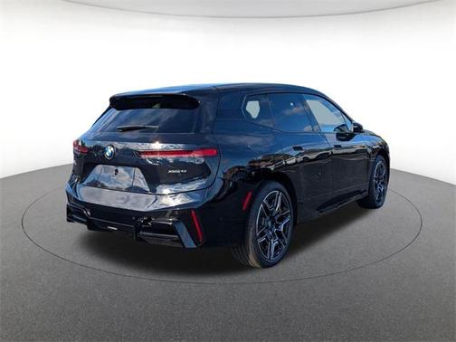 2026 BMW iX xDrive45