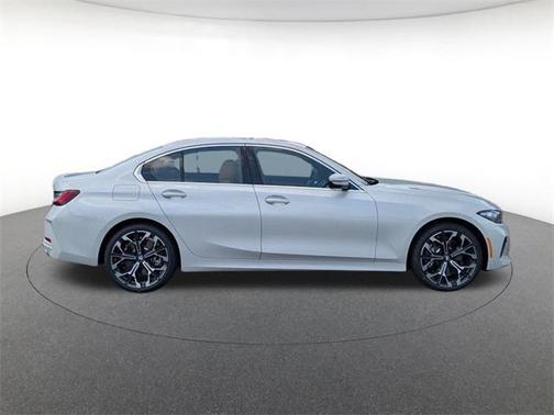 2025 BMW 330 i xDrive