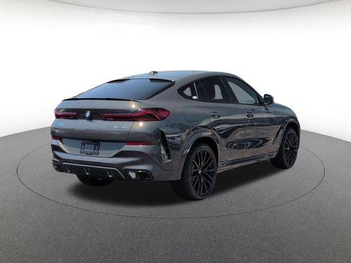 C36 2027 BMW X6 xDrive40i