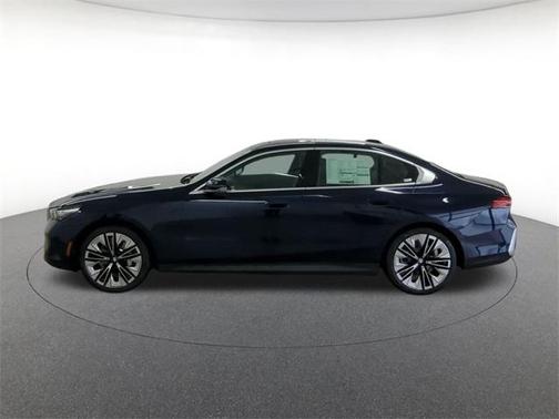 2026 BMW 530 i xDrive