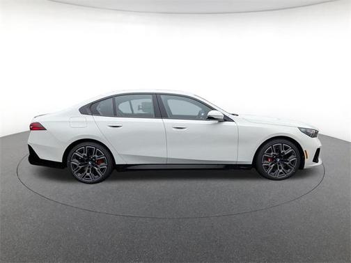 2026 BMW 530 i xDrive