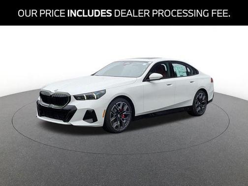 Alpine White 2026 BMW 530 i xDrive