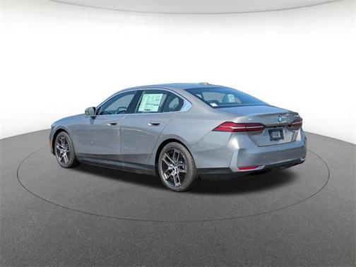 2026 BMW i5 xDrive40