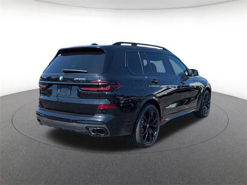 2026 BMW X7 M60i