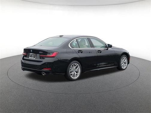 2025 BMW 330 i xDrive
