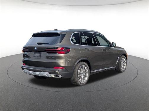 2026 BMW X5 PHEV xDrive50e