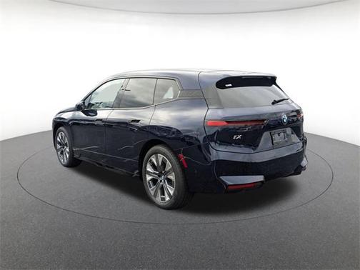 2026 BMW iX xDrive45