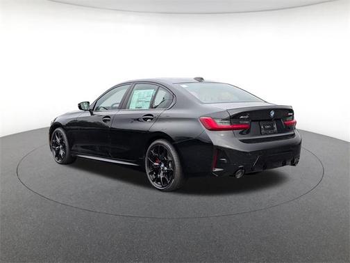 2025 BMW 330 i xDrive