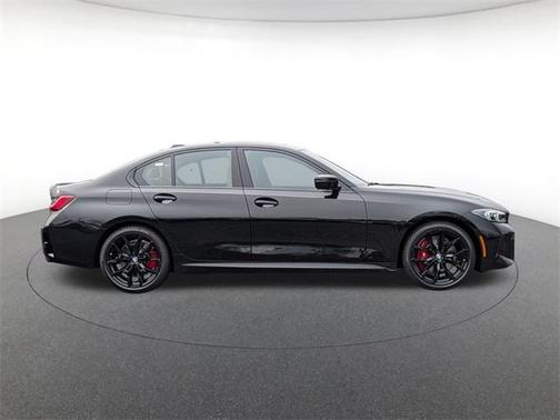 2025 BMW 330 i xDrive