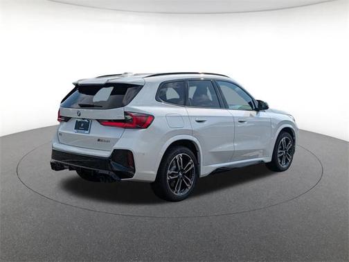 2025 BMW X1 M35i