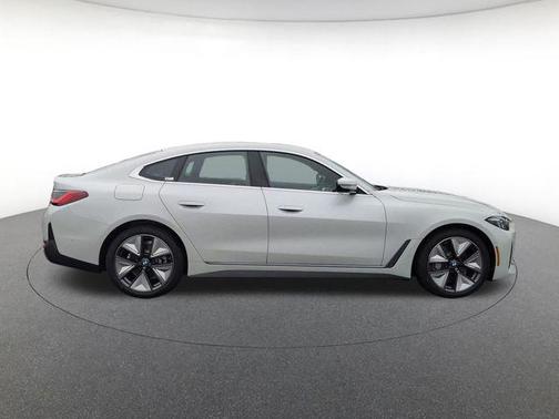 White Metallic 2026 BMW i4 Gran Coupe xDrive40