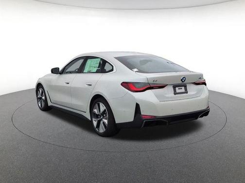 White Metallic 2026 BMW i4 Gran Coupe xDrive40