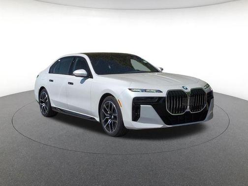 White Metallic 2026 BMW 740 xDrive