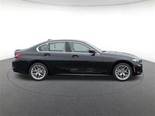 2025 BMW 330 i xDrive