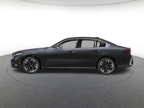 Black Sapphire Metallic 2027 BMW 530 i xDrive