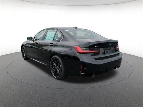 2025 BMW 330 i xDrive