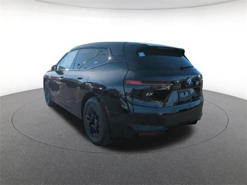 2025 BMW iX xDrive50