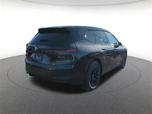 2025 BMW iX xDrive50
