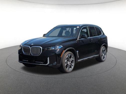 Black Sapphire Metallic 2026 BMW X5 xDrive40i