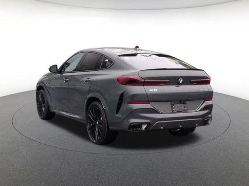 Dravit Grey Metallic 2027 BMW X6 xDrive40i